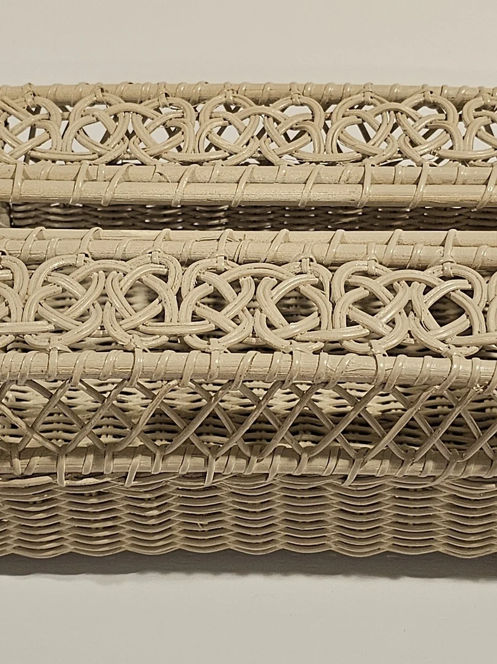 Woven Rattan Decorative Tissue Box Holder - Cream Colored